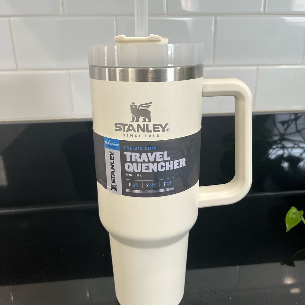 Stanley QUENCHER TRAVEL TUMBLER | 40 OZ